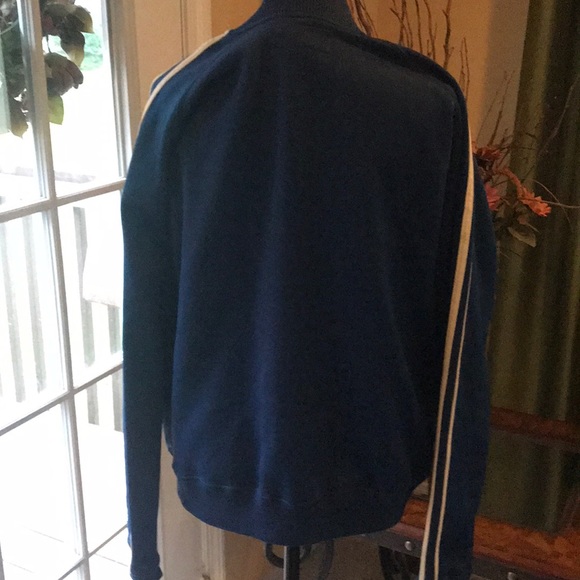 Abercrombie and Fitch Sweater - Picture 4 of 8